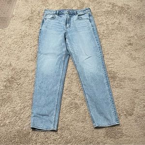 American Eagle Strigid Mom Jean High Waist size 12 long